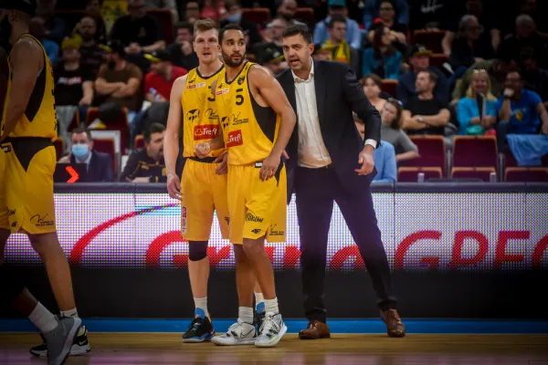 Trefl Sopot w fazie grupowej FIBA Europe Cup rozegra sześć spotkań. Trener Marcin Stefański uważa, że jego zespół przygotowany jest by co 3-4 dni rywalizować zarówno w europejskich rozgrywkach, jak i Energa Basket Lidze.