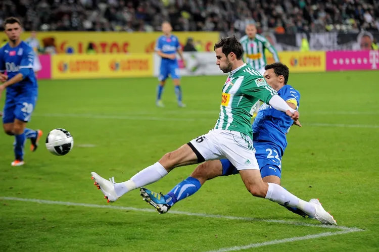 Josip Tadić w grze wewnętrznej Lechii strzelił dwa gole, ale w 14. minucie opuścił boisko ze skręconą kostką.