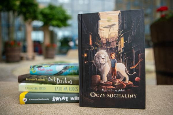 Jedną z nominowanych jest książka Marcina Szczygielskiego pt. "Oczy Michaliny".
