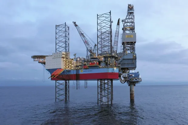 Na zdjęciu: platforma Maersk Inspirer operująca na złożu Yme.


