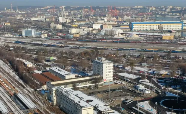 Atrakcyjnie położony teren w Gdyni, należący dotąd do Poczty Polskiej, ma nowego użytkownika wieczystego. To spółka inwestująca w nieruchomości biurowe i logistyczne.