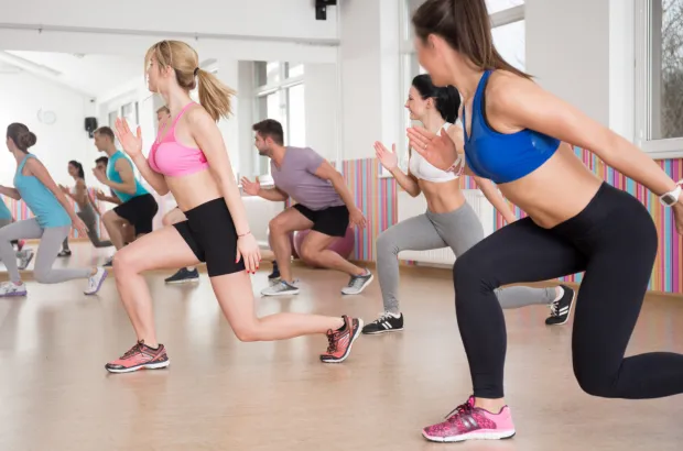 Jak siłownie i fitness kluby radzą sobie z nowymi obostrzeniami?