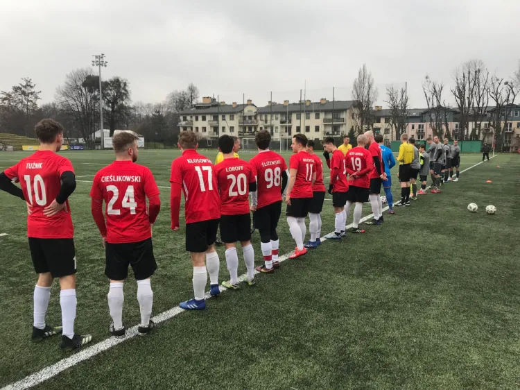 Kamionka Sopot nie dokończy sezonu 2021/22. Kończy działalność po 20 latach. Najwyżej grała w V lidze.