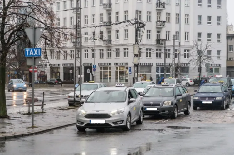 Taksówki w Gdyni nie mają uregulowanych maksymalnych cen za przejazd. 
