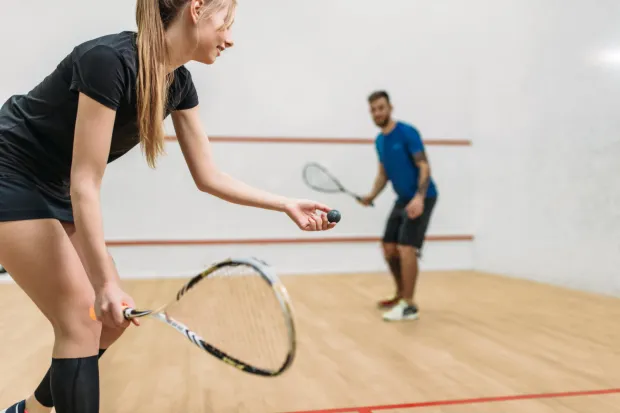 Squash staje się coraz bardziej popularny. Sprawdź, gdzie możesz zagrać w Trójmieście.