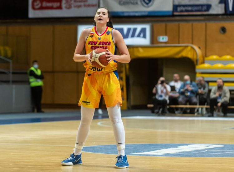 Megan Gustafson w meczu z CTL Zagłębiem Sosnowiec zdobyła 18 punktów i była najskuteczniejszą koszykarką VBW Arki Gdynia.