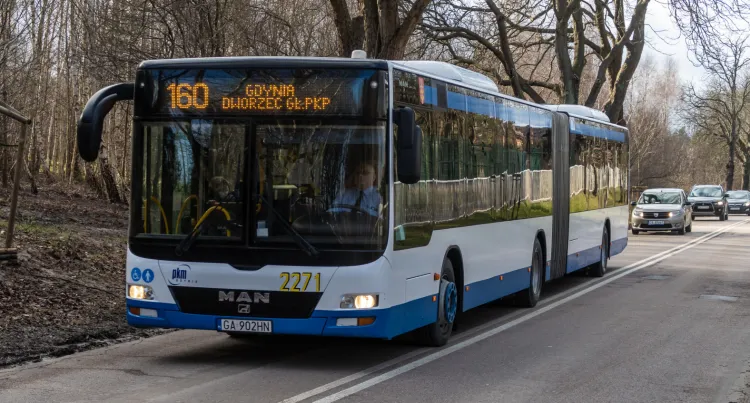 Dzięki odcinkowi ul. Chwarznieńskiej, na którym powstanie buspas, autobusy pojadą szybciej do centrum.