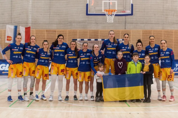 Koszykarki VBW Arki Gdynia na 3. miejscu ukończyły sezon zasadniczy, a w ćwierćfinale play-off zagrają z zespołem Polskie Przetwory Basket-25 Bydgoszcz.