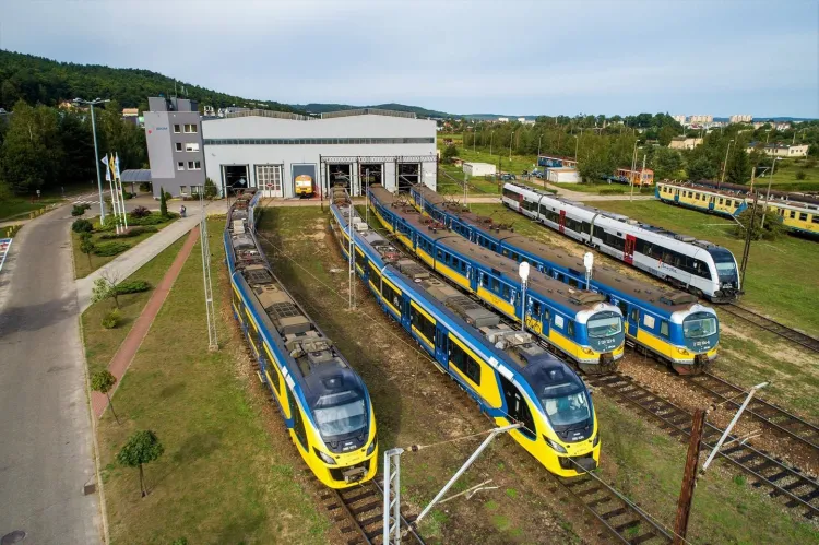 Darmowe przejazdy obywatele Ukrainy mają jeszcze m.in. w pociągach SKM.