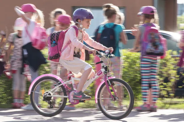 Rowerowy Maj to akcja mająca na celu kształtowanie dobrych nawyków transportowych wśród dzieci szkolnych.