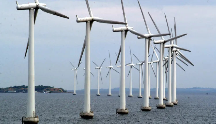 Szacuje się, że w roku 2020 w Europie Północnej mogą zostać zainstalowane ponad 42 GW turbin wiatrowych na morzu, z perspektywą 115 GW w roku 2030.