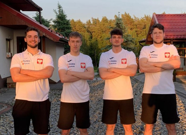 Piłkarze ręczni Torus Wybrzeże Gdańsk stanowią 1/4 reprezentacji Polski do lat 20, która od 7 do 17 lipca w Portugalii gra w mistrzostwach Europy w tej kategorii wiekowej.