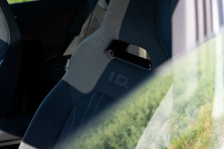 Nowy, w pełni elektryczny Volkswagen ID.5.