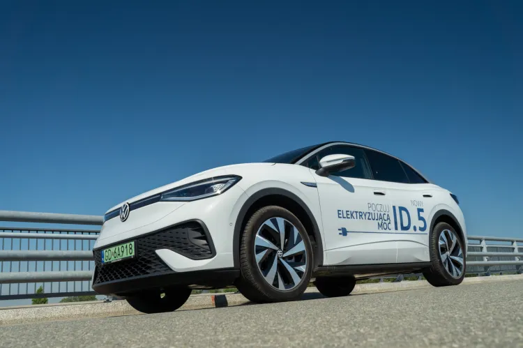 Nowy, w pełni elektryczny Volkswagen ID.5.