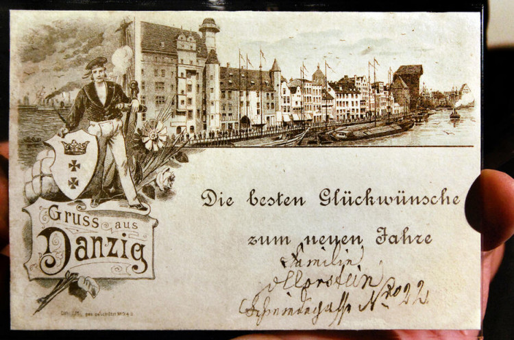 Na 135-letniej pocztówce z Gdańska widać m.in. Długie Pobrzeże i żuraw. 