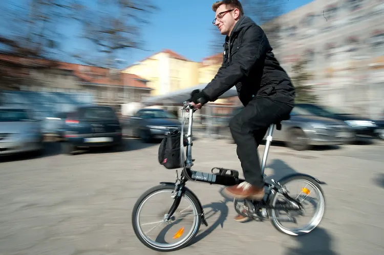 Gdańscy urzędnicy od kwietnia będą mogli korzystać z rowerów.
