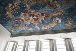 Niebo Polskie  - malowidło w budynku aktualnie należącym do Urzędu Marszałkowskiego. Jego historię i symbolikę przedstawi przewodnik. 
