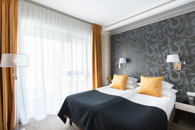 Apartament małżeński w Hotelu Arkon Park. 