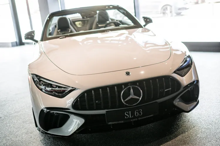 Dni otwarte i premiera Mercedesa-AMG SL Roadster w BMG Goworowski w Gdyni.