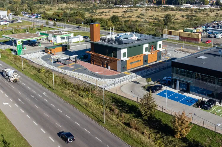 Nowy McDonald's przy ul. Uczniowskiej otwarto w piątek, 28 października.
