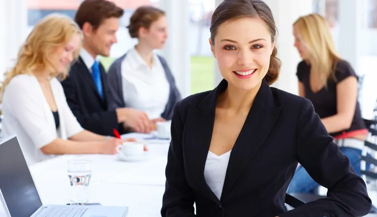 Udział w spotkaniach z pracodawcami to dobra okazja, aby skonfrontować swoje umiejętności z oczekiwaniami przedsiębiorców.