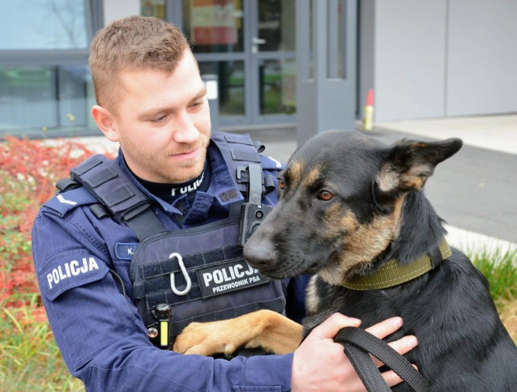 Asza dołączyła do załogi gdańskich policjantów.
