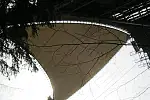 Montaż membrany dachu nad Operą Leśną