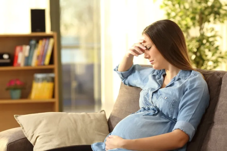 Krótkotrwały stres, którego doświadczamy w codziennym życiu, jest normalny także w ciąży. 