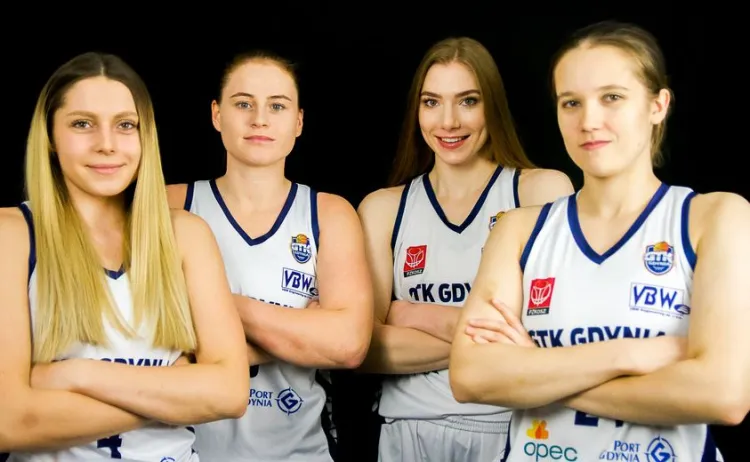 VBW Arka Gdynia do turnieju Lotto 3x3 Ligi Kobiet przystąpiły w składzie, od lewej: Justyna Rudzka, Marta Marcinkowska, Magdalena Szulc i Joanna Kobylińska.