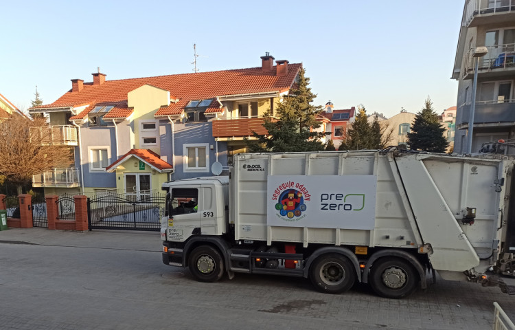 Wywóz śmieci w Gdańsku przez kolejne cztery lata będzie kosztował ok. 300 mln zł. 
