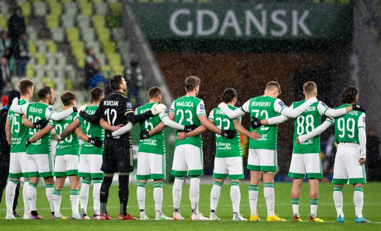 Los 5 milionów euro, a nawet kwestia sprzedaży większościowego pakietu Lechii Gdańsk uzależnione o wyników piłkarzy w rundzie wiosennej ekstraklasy. 