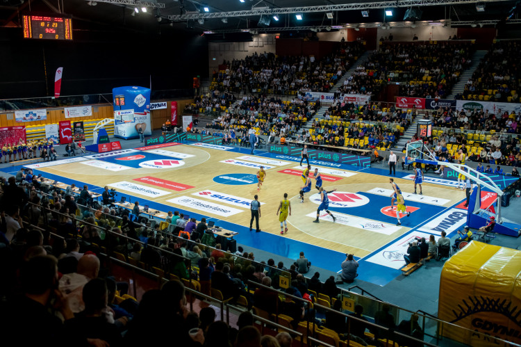 Polsat Plus Arena Gdynia to obiekt, z którego najczęściej korzystają koszykarze Suzuki Arki Gdynia.