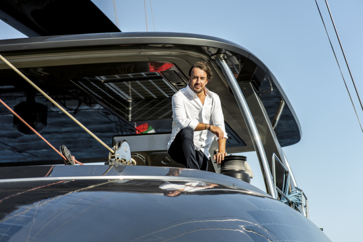 Fernando Alonso odwiedził gdańską stocznię Sunreef Yachts.