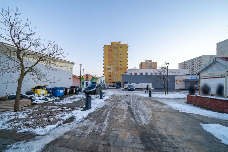 Skwer Arama Rybickiego, będący centralnym punktem założenia urbanistycznego i zarazem opracowania GPL