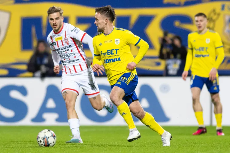 Sebastian Milewski spodziewa się jeszcze wielu zmian w czołówce Fortuna 1. Ligi, co umożliwi Arce Gdynia zakończenie sezonu nawet na 1. miejscu. 
