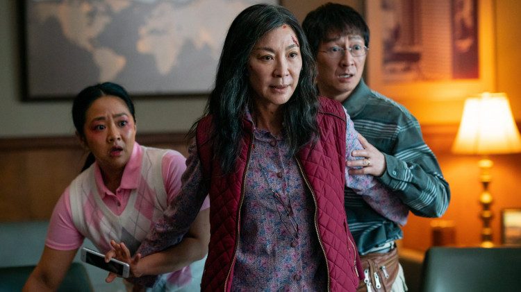 Evelyn (Michelle Yeoh) owns a small laundry, which she runs with her family.  As a result of the unexpected twists and turns of Acacia, she finds herself in the midst of a battle for survival in not only her world. 
