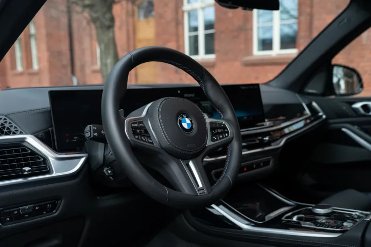 BMW X7 po faceliftingu. 