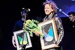 Katarzyna Szyngiera nagrodzona za reżyserię spektaklu "1989", koprodukcja Teatru im. Juliusza Słowackiego w Krakowie i Gdańskiego Teatru Szekspirowskiego.