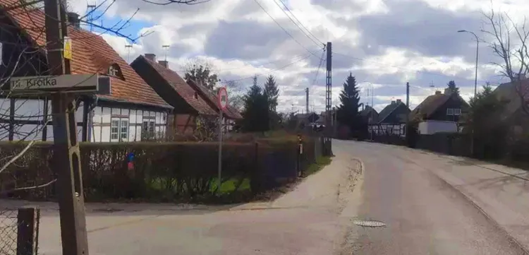 Wąskie ulice na Olszynce nie są przystosowane do ruchu ciężkich pojazdów.