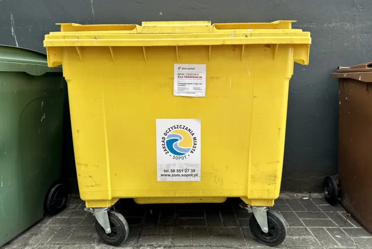 W Sopocie trwa akcja kontrolowania, czy mieszkańcy segregują śmieci.