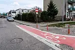 Gdynia Orłowo. Kontrapas rowerowy przy ulicy Bytomskiej.
