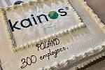 Kainos świętuje 15 lat rozwoju w Polsce. W planach ma inwestycję w kwocie 1 mln funtów w nowe biuro w gdańskim Trytonie. 