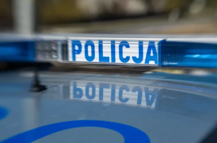 Gdyńska policja wyjaśnia okoliczności zdarzenia. Sprawca został zatrzymany.