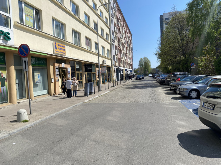 Ulica Zygmuntowska ma zdaniem wielu mieszkańców potencjał na to, by przyciągnąć pieszych.