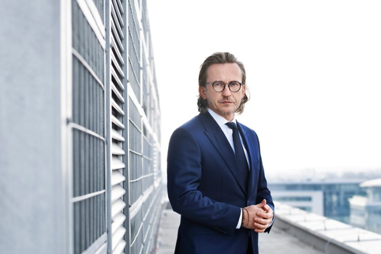 Nowym wiceprezesem zarządu spółki Energa Obrót został Tomasz Przybek, były wiceprezes Polska Press. 
