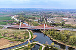 Most Południowej Obwodnicy Gdańska nad Motławą oraz mosty w ruchu lokalnym nad Radunią oraz Czarną Łachą. W ramach postępowania nie przewiduje się budowy brakującego mostu dla ruchu lokalnego nad Motławą.