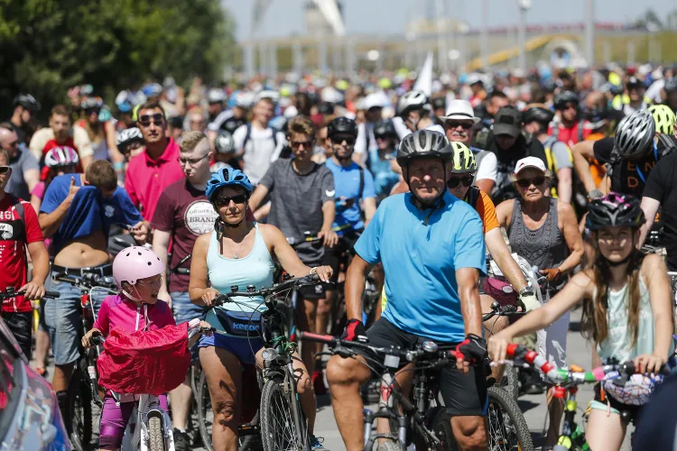 W corocznym Wielkim Przejeździe Rowerowym bierze udział nawet ponad tysiąc osób.