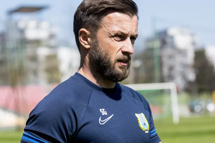 Szymon Grabowski ma obecnie największe szanse, aby zostać trenerem Lechii Gdańsk.