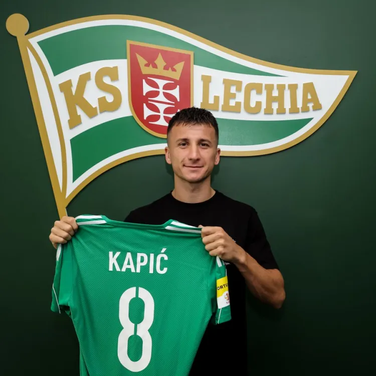 Rifet Kapić został przez Lechię Gdańsk wypożyczony do końca sezonu z Valmiery FC, a w drużynie mistrza Łotwy spędził zaledwie... 11 dni.