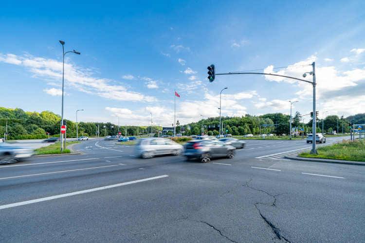 Intersection Słowackiego - Potokowa - Góralska Route (St. Jan de La Salle roundabout).